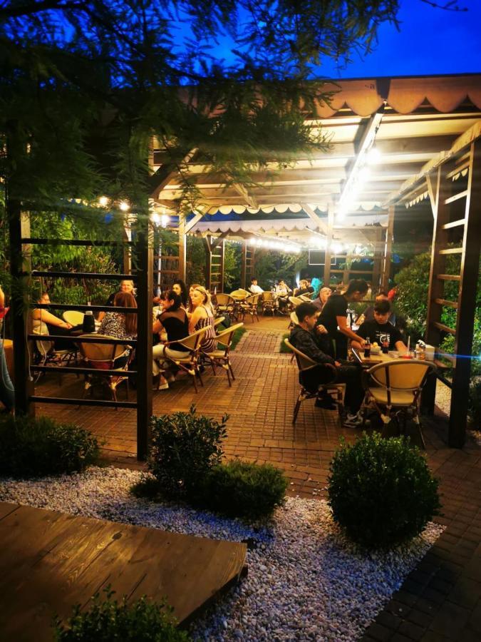 Hotel Gio Αράντ Εξωτερικό φωτογραφία